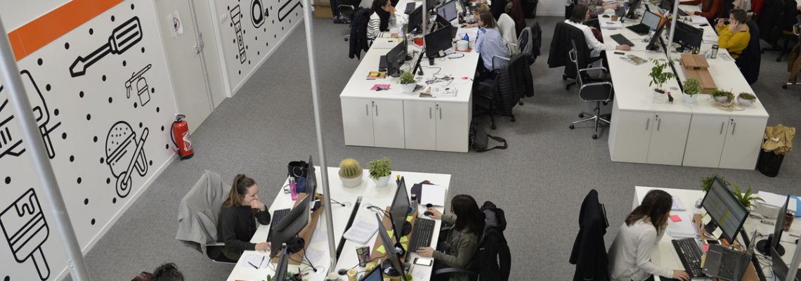 Brico Privé recrute et pousse les murs