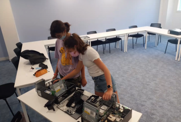 Numérisud: Des ordinateurs recyclés et donnés gratuitement aux étudiants